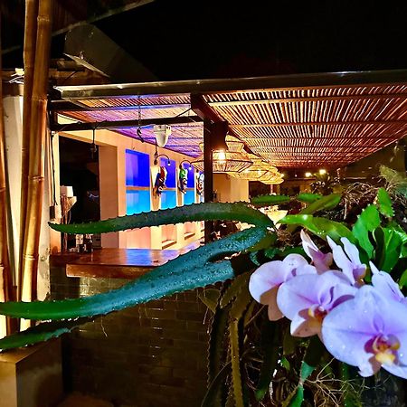 פוטררו Curiol Boutique Hotel & Lounge מראה חיצוני תמונה